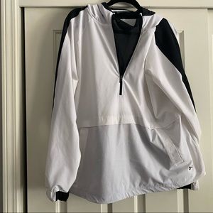 Women’s under armor wind breaker